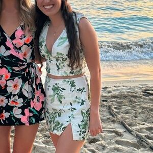 Abercrombie & Fitch White and Green Floral Two Piece Set
